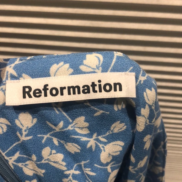 Reformation Peach Dress - Picture 5 of 5